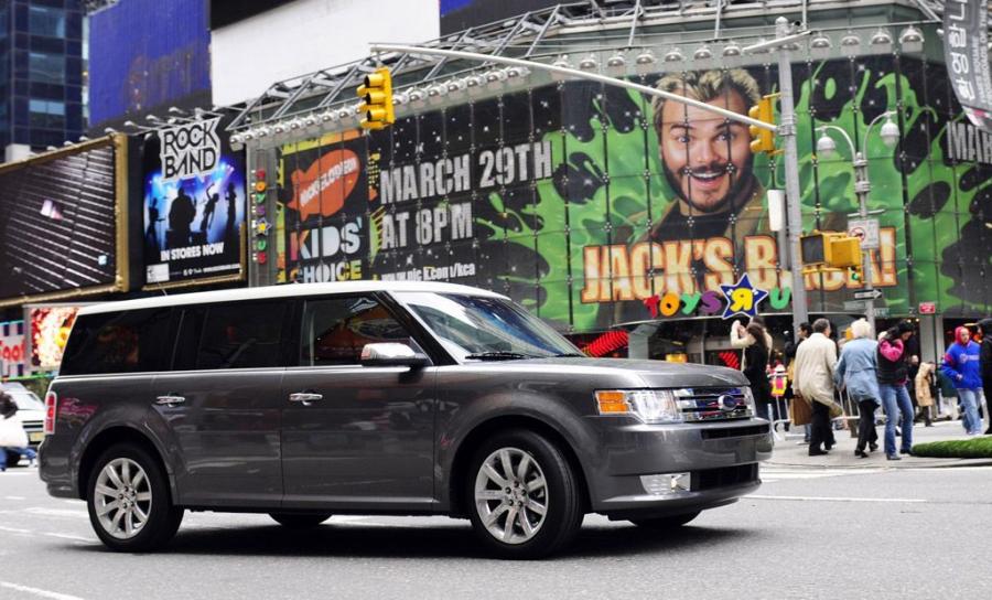  Ford Flex 2009 года  (фото 2 из 32)